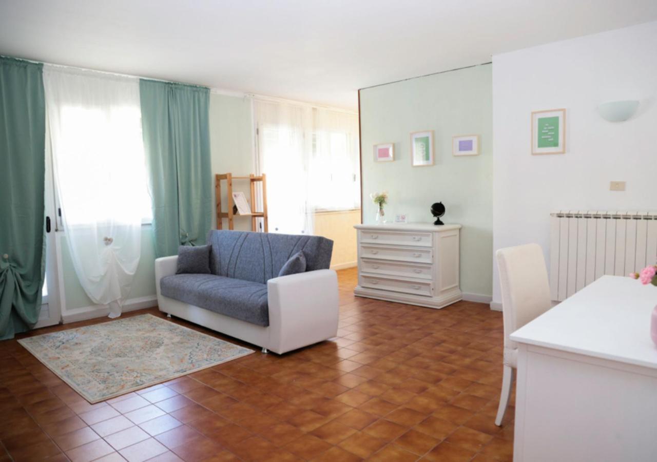 La Maison De Mathilde 2 Pisa Luaran gambar